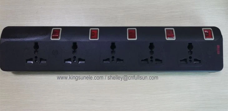 ซ็อกเก็ตสามทางแบบขยายไม่มี USB